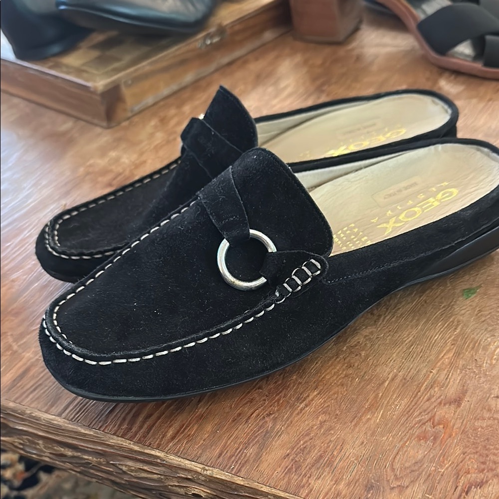 Geox Women’s Black Suede Slip-On Loafers